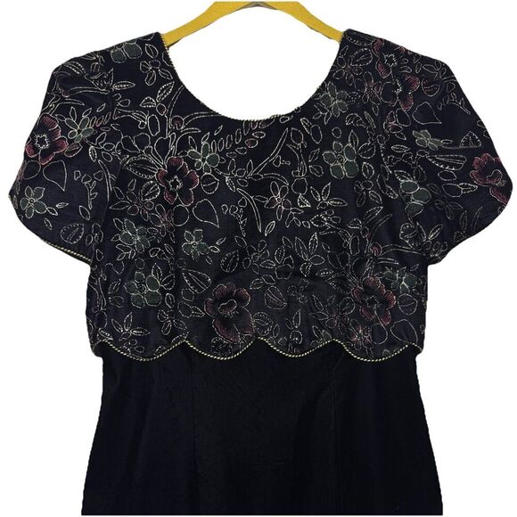 Vintage Sharon Young Women Embroidered Velvet Maxi Dress Size 8 Black Whimsigoth - Picture 2 of 8